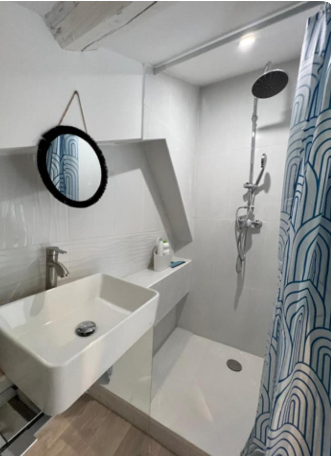 Duplex A 2 Pas De La Vielle Ville D Avignon Eksteriør billede